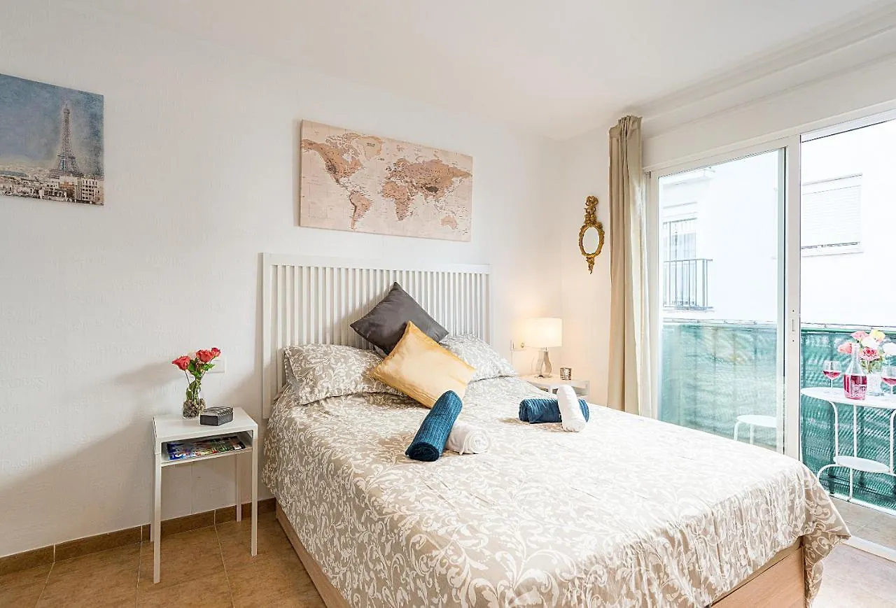 Studios Nerja Center E Daire