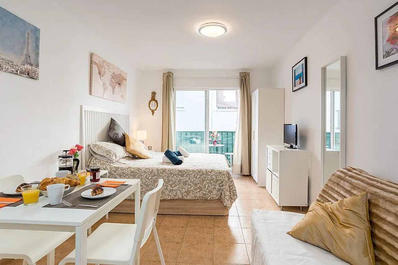 Daire Studios Nerja Center E