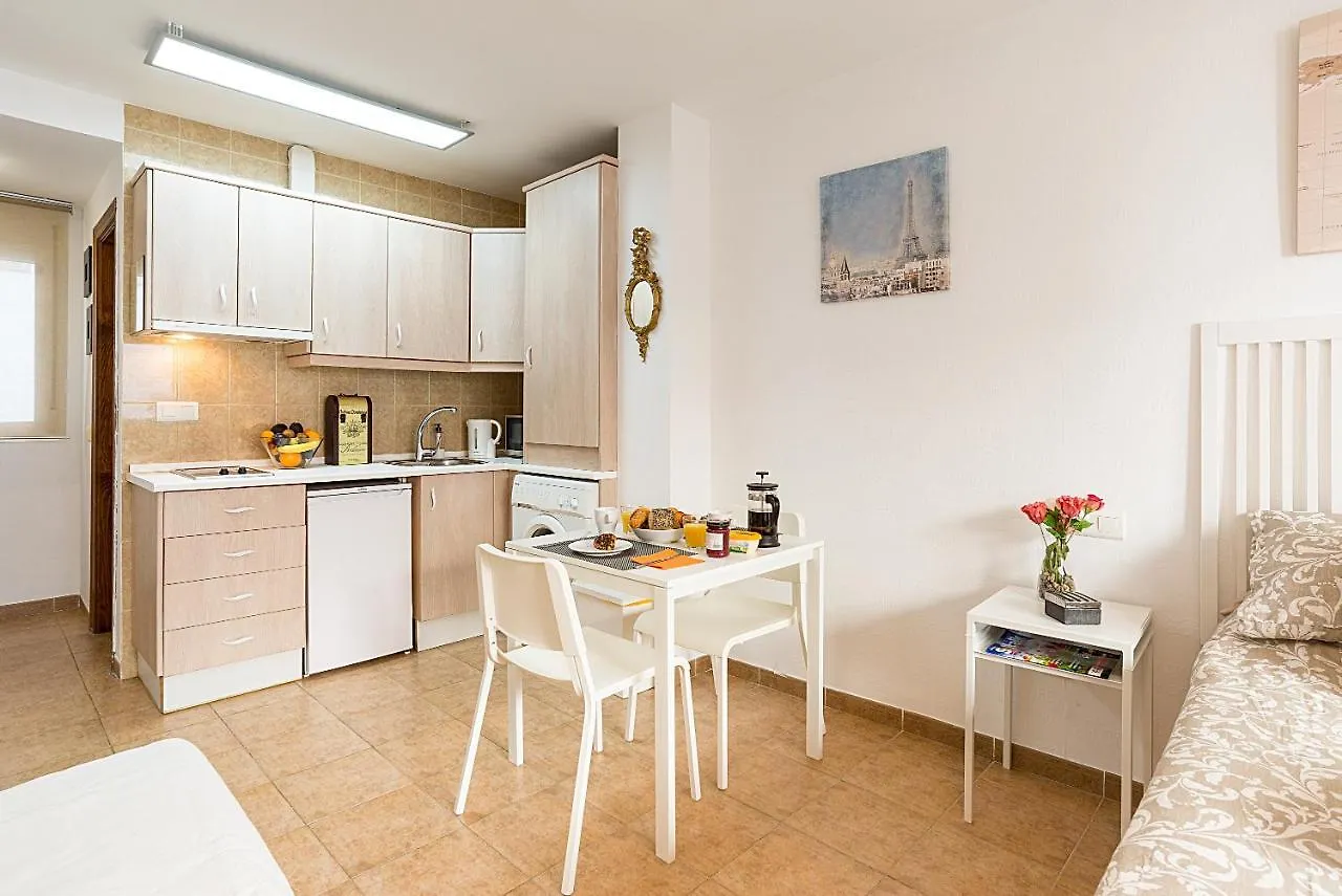 Studios Nerja Center E Daire